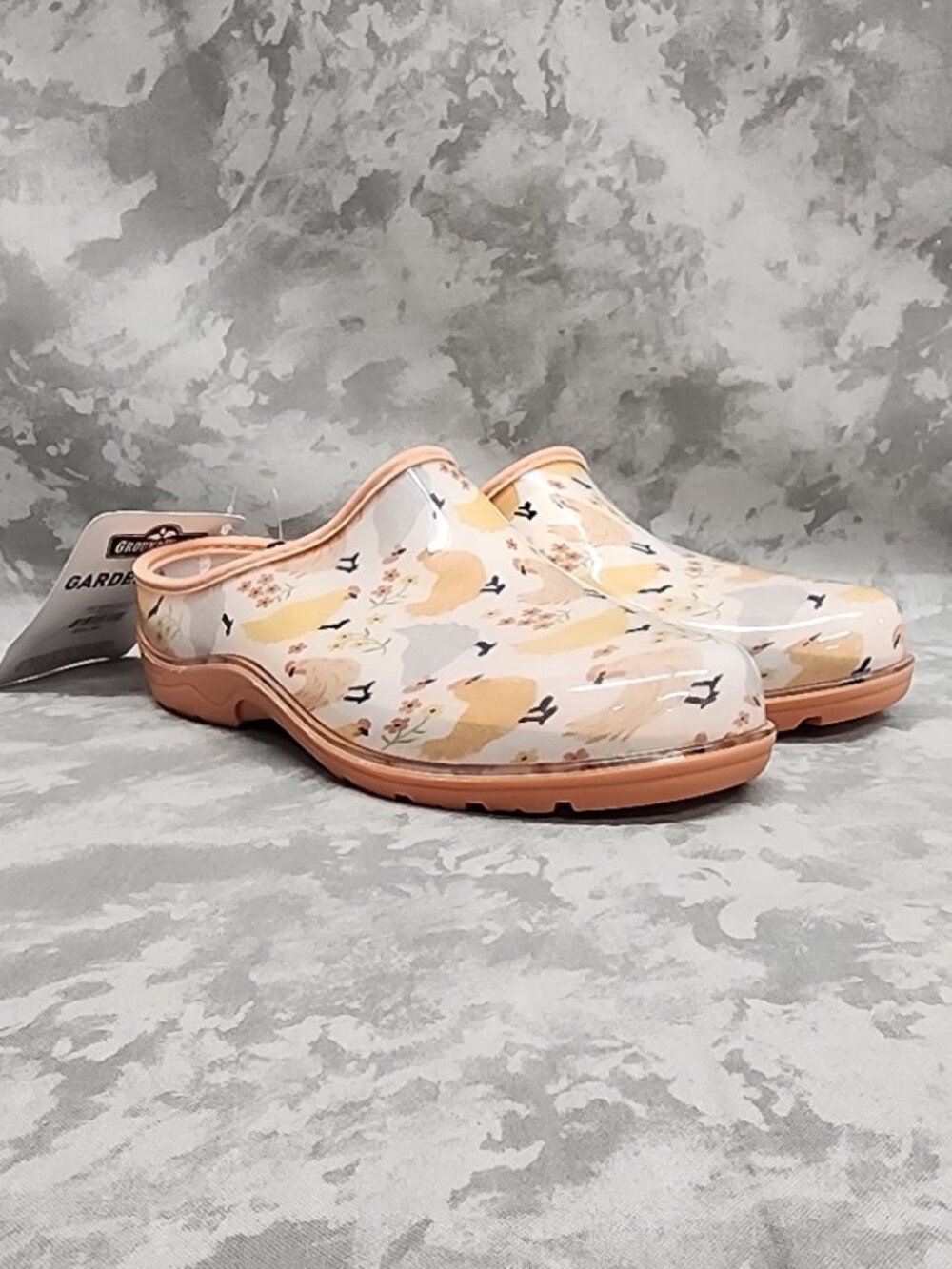 New Ground Work Waterproof Garden Shoe Clogs - Chicken Print - Size 8